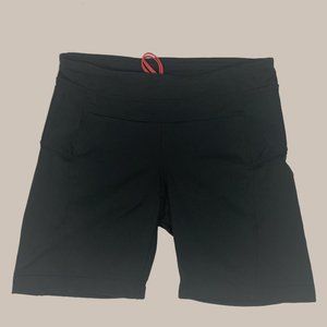 Athleta Women Black 7" Shorts